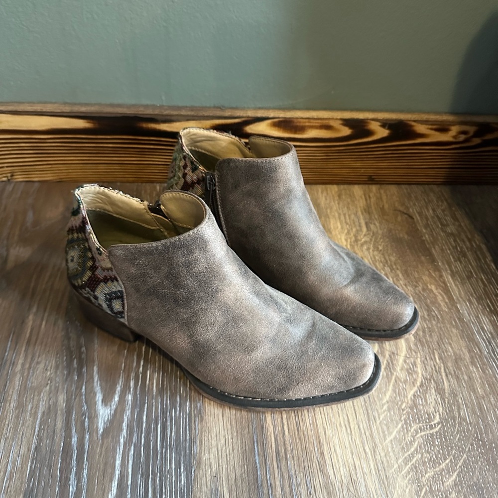 Roper booties.